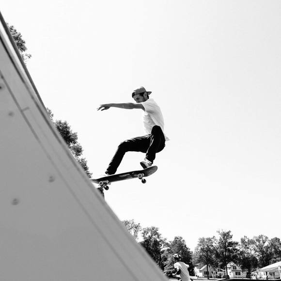 Meet your Posher, Devin - Picture 1 of 1